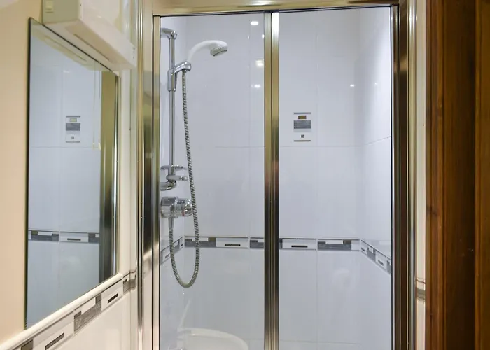 Combe Cottage-uk42228