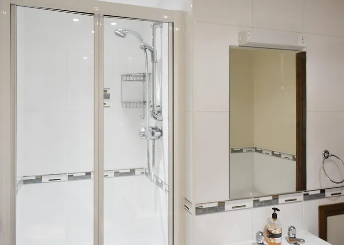 Combe Cottage-uk42228 Holiday home